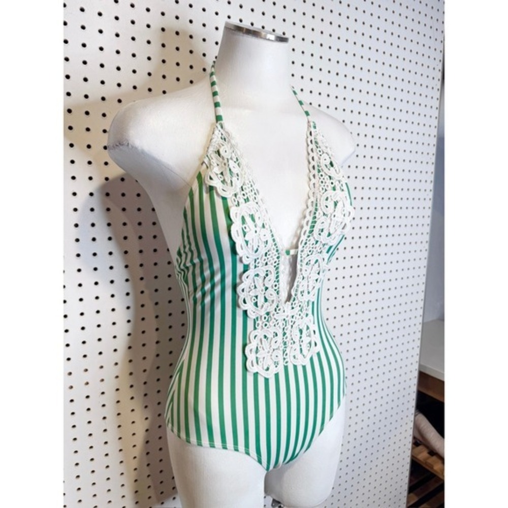 Cupshe Green White Striped Crochet Lace Halter One Piece Swimsuit Deep V-Neck - Picture 2 of 6
